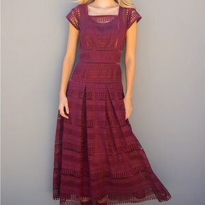 Amory Ivy City Lace Midi Dress in Burgundy